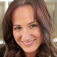 Jennifer L. Armentrout