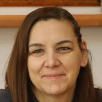 Anne Raven